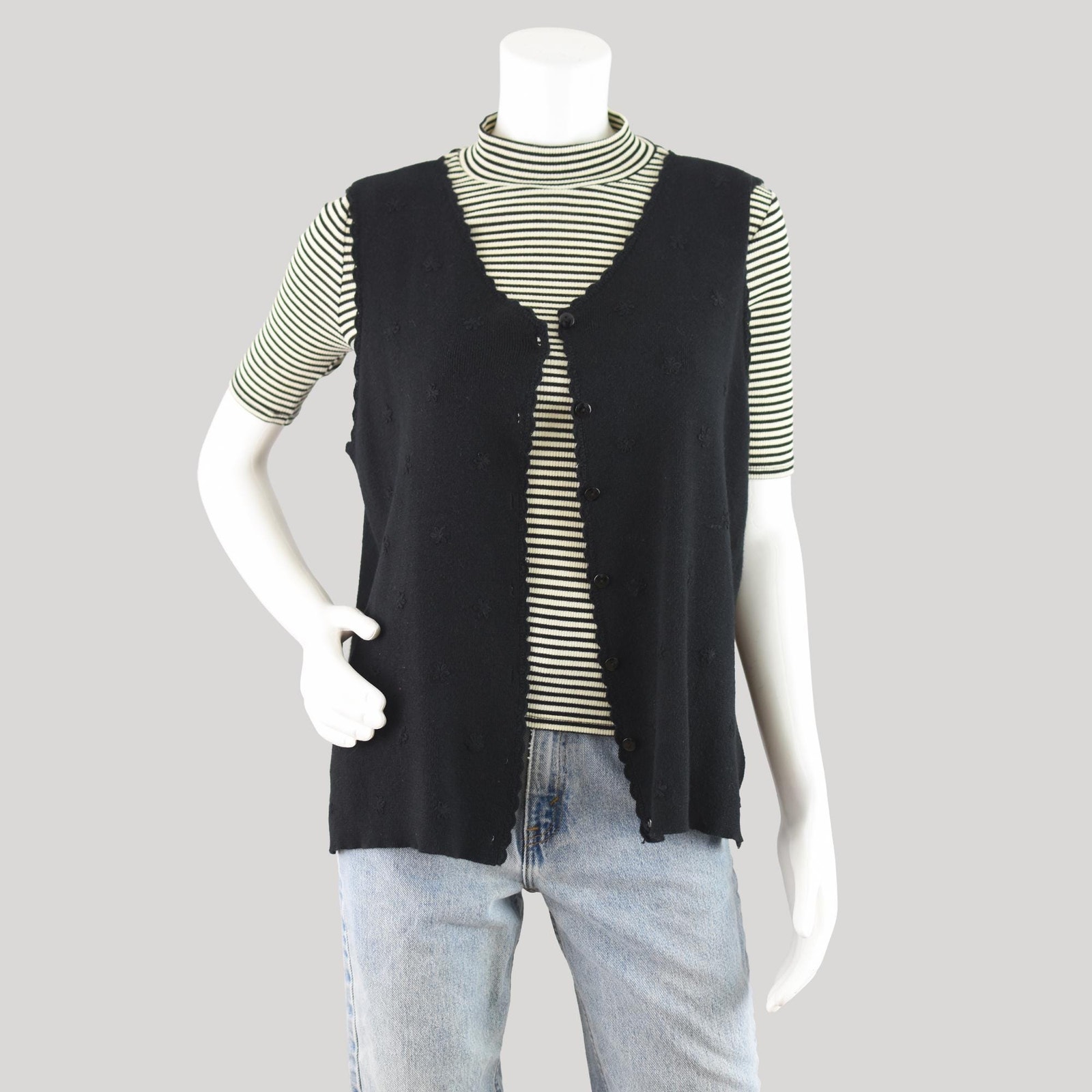 90s Black Sweater Vest With Tiny Embroidered Flowers Women's Large